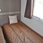 Camping مكان تخييم